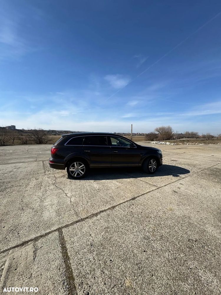 Audi Q7 3.0 TDI Quattro Tip - 8