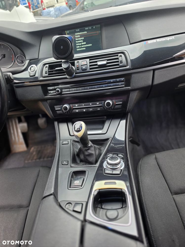 BMW Seria 5 520d Blue Performance - 18