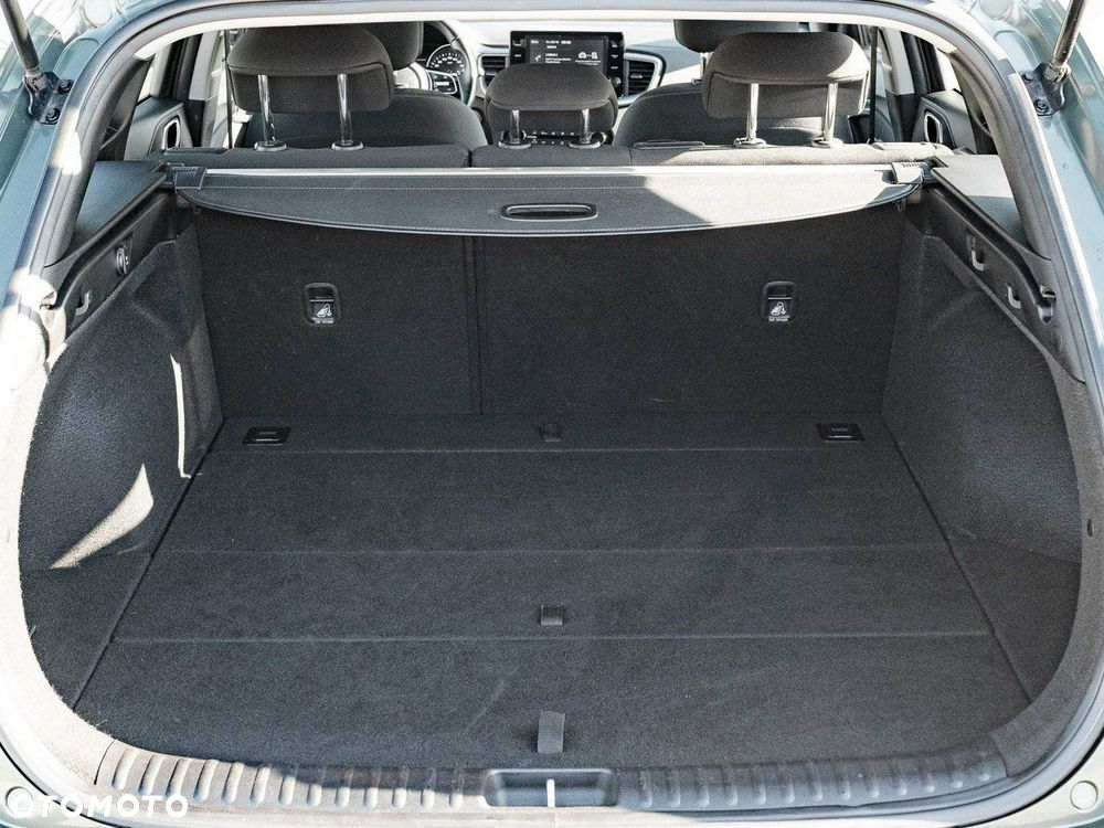 Kia Ceed 1.5 T-GDI M DCT - 28