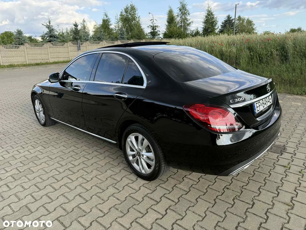 Mercedes-Benz Klasa C 300 4Matic 9G-TRONIC Avantgarde - 1