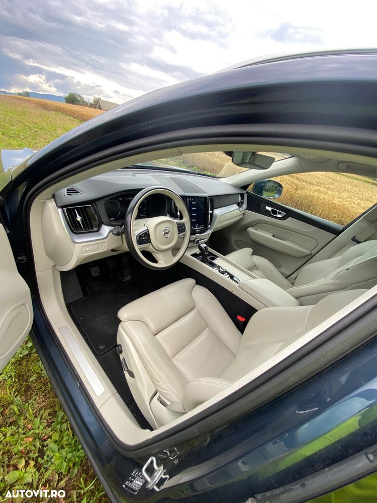 Volvo XC 60 - 12
