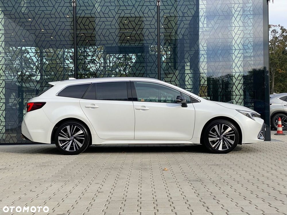 Toyota Corolla 1.8 Hybrid Style - 3