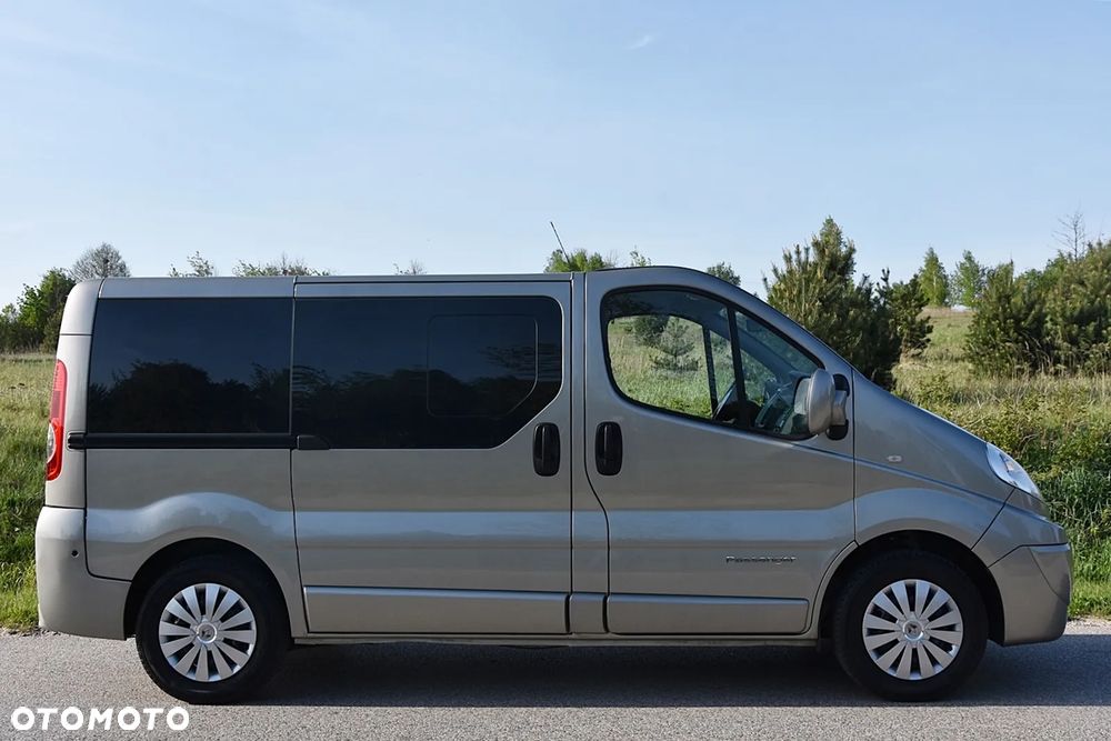 Renault Trafic - 22