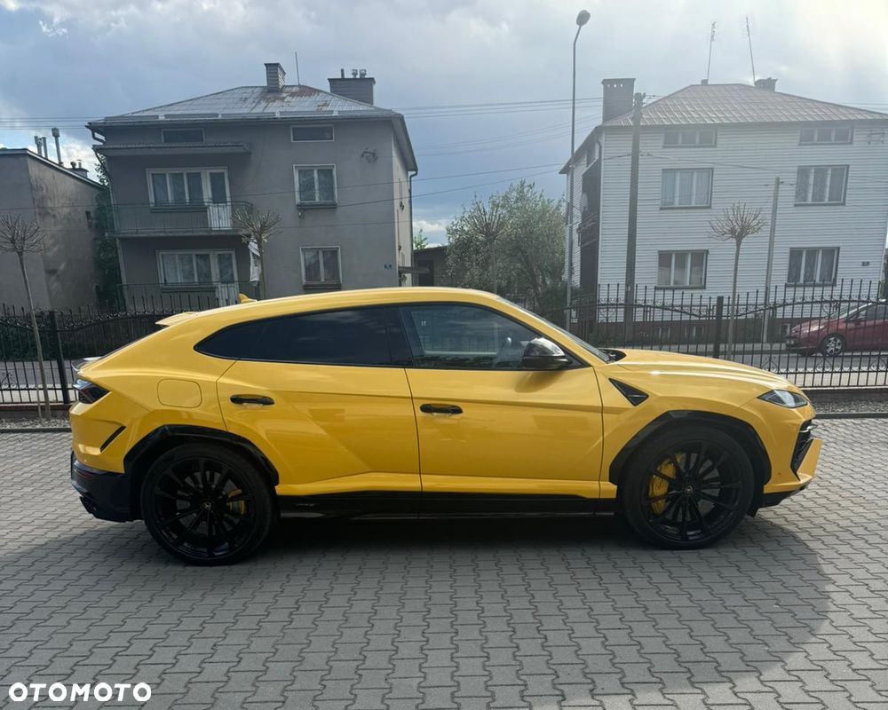 Lamborghini Urus - 7