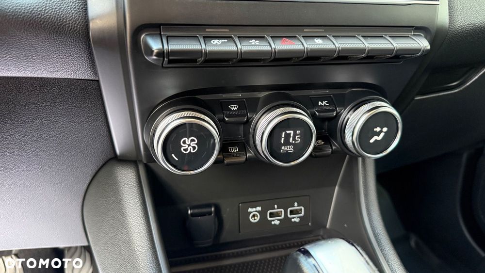 Renault Captur - 32