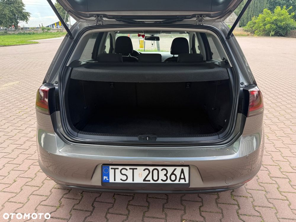 Volkswagen Golf VI 1.6 TDI Comfortline - 9