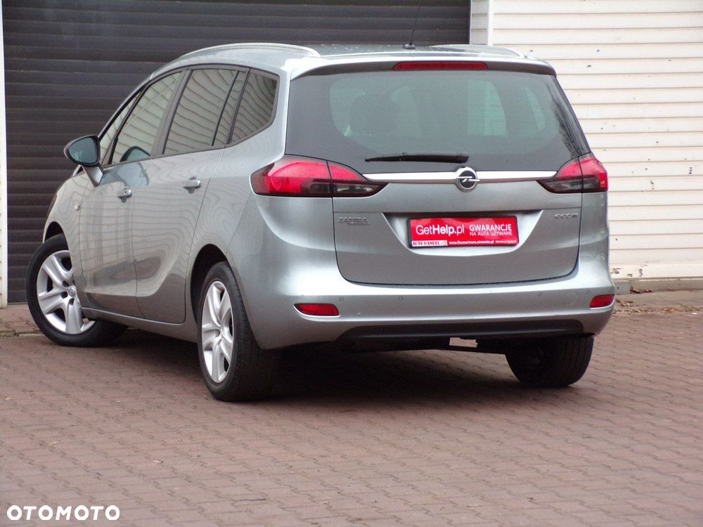 Opel Zafira - 14