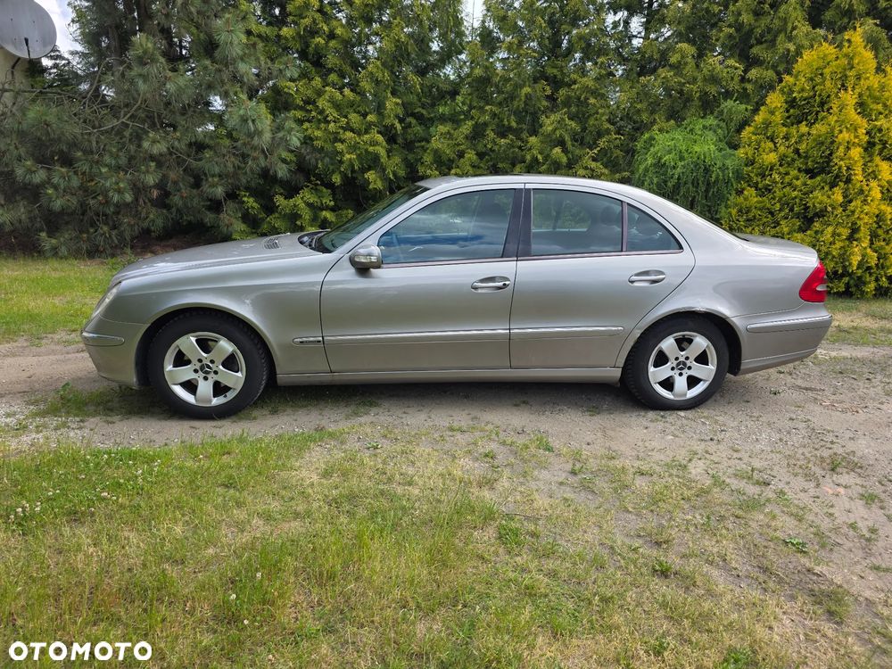 Mercedes-Benz Klasa E - 2