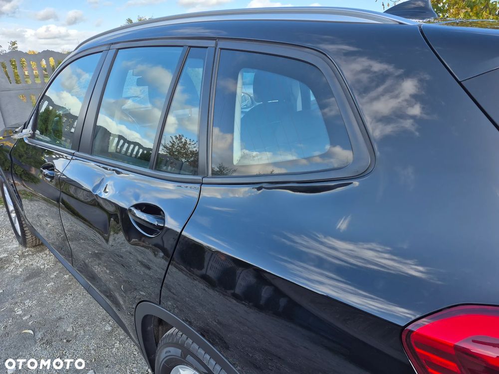 BMW X3 xDrive20i GPF Business Edition - 36