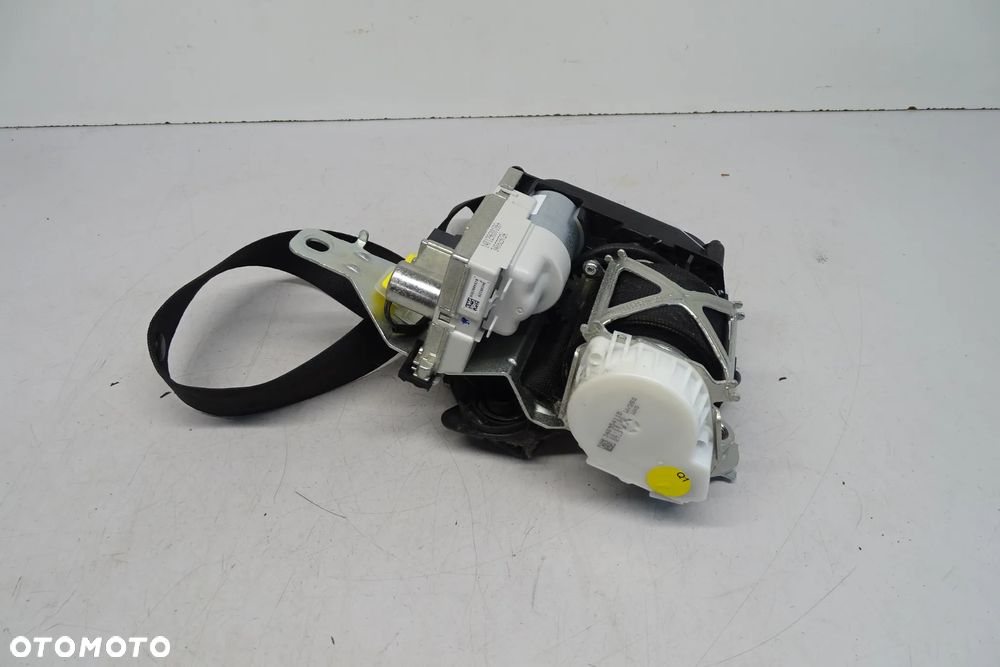 PAS BEZPIECZEŃSTWA PRAWY PRZÓD PRZEDNI MERCEDES ML W166 1668600285