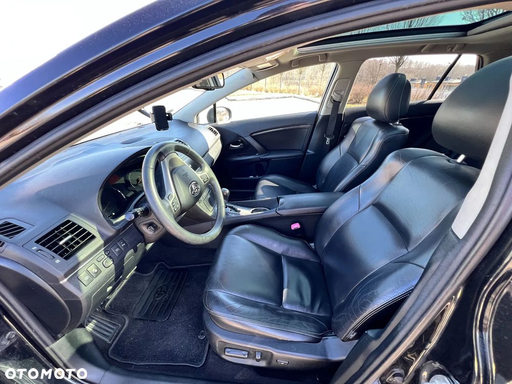 Toyota Avensis 2.2 D-CAT Prestige - 15