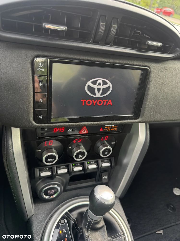 Toyota GT86 2.0 Premium - 36