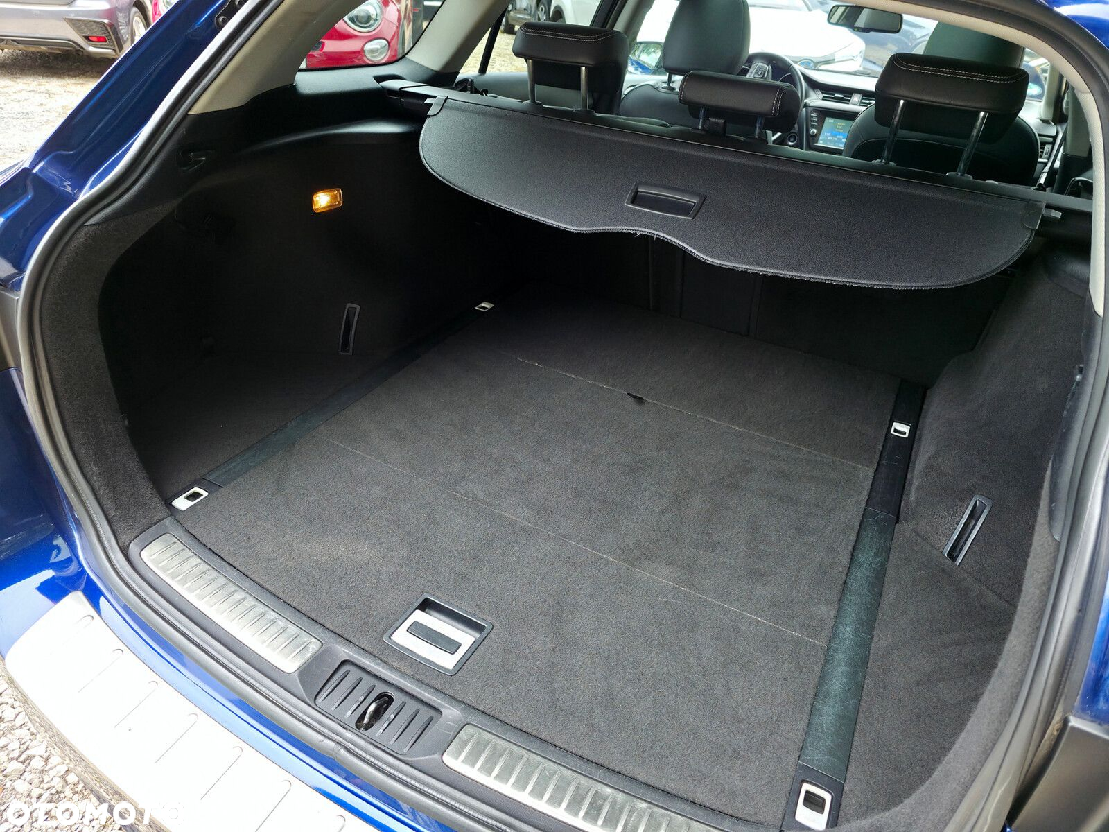 Toyota Avensis - 7