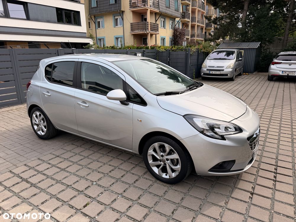 Opel Corsa 1.4 16V Cosmo - 6