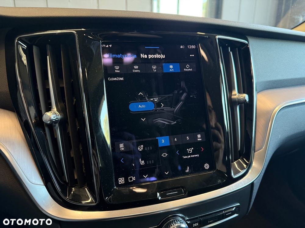 Volvo V60 B4 D Core - 20