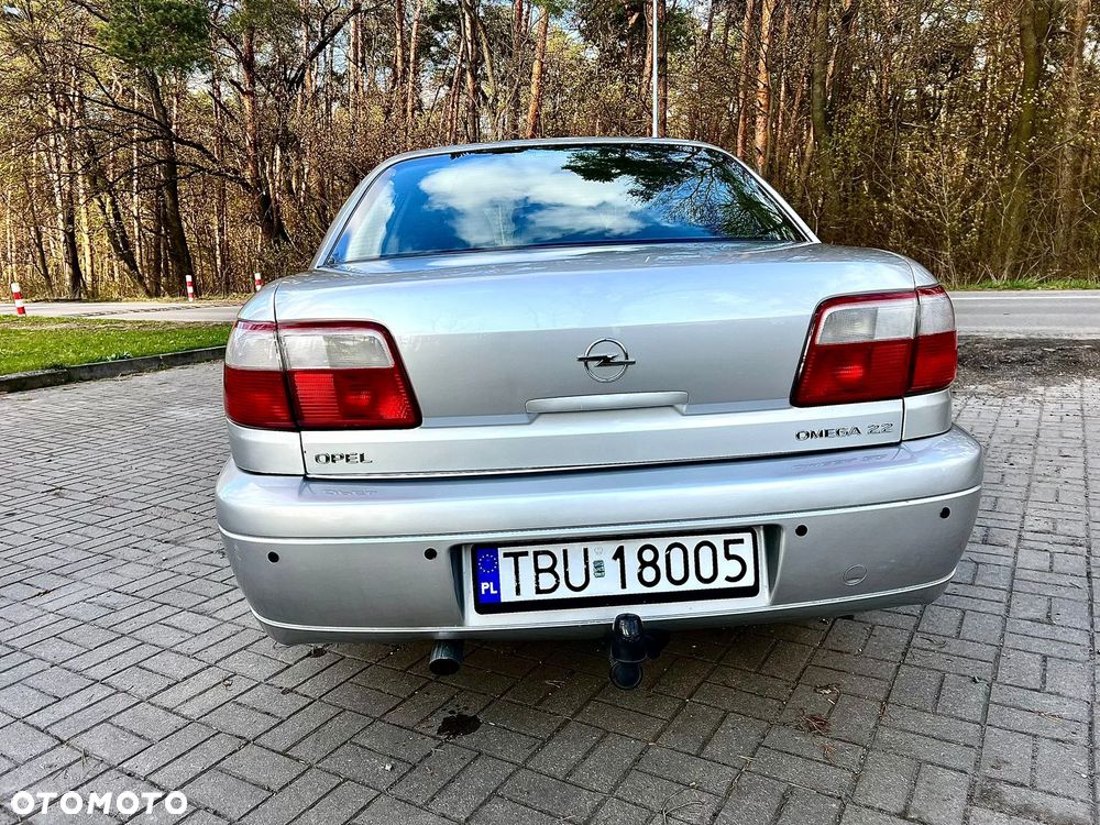 Opel Omega 2.2 Elegance - 5