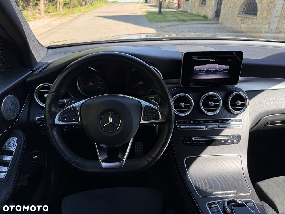 Mercedes-Benz GLC 220 d 4Matic 9G-TRONIC AMG Line - 21