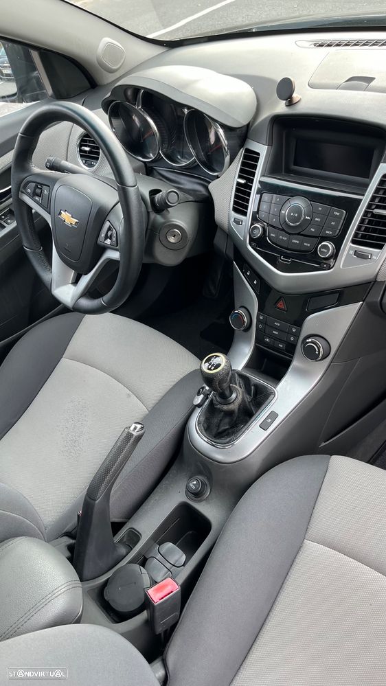 Chevrolet Cruze 2.0 VCDi LT - 5