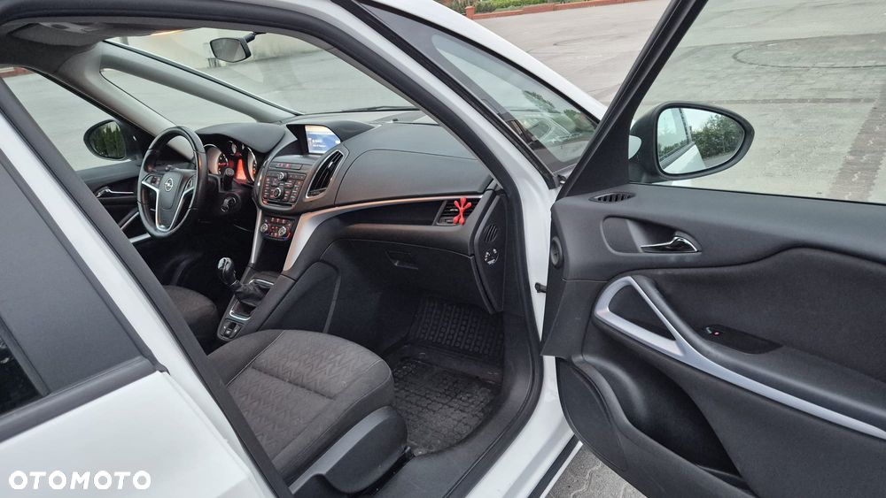 Opel Zafira Tourer 1.4 Turbo Active - 11