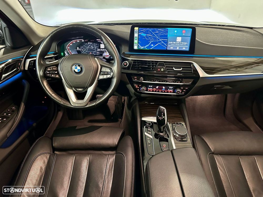 BMW 530 e Line Luxury - 2