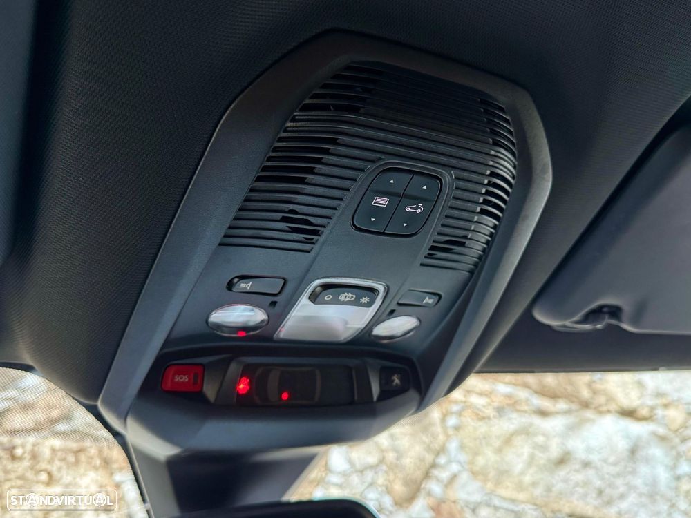 Peugeot 3008 1.6 BlueHDi GT Line Grip Control EAT6 - 37