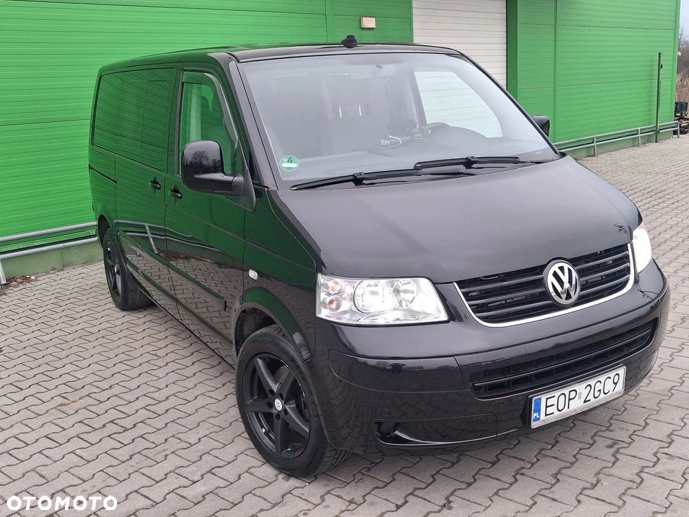 Volkswagen Multivan - 17