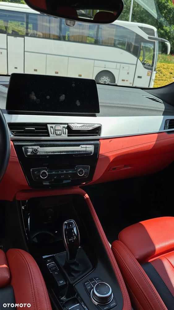 BMW X2 xDrive20i Advantage Plus - 25
