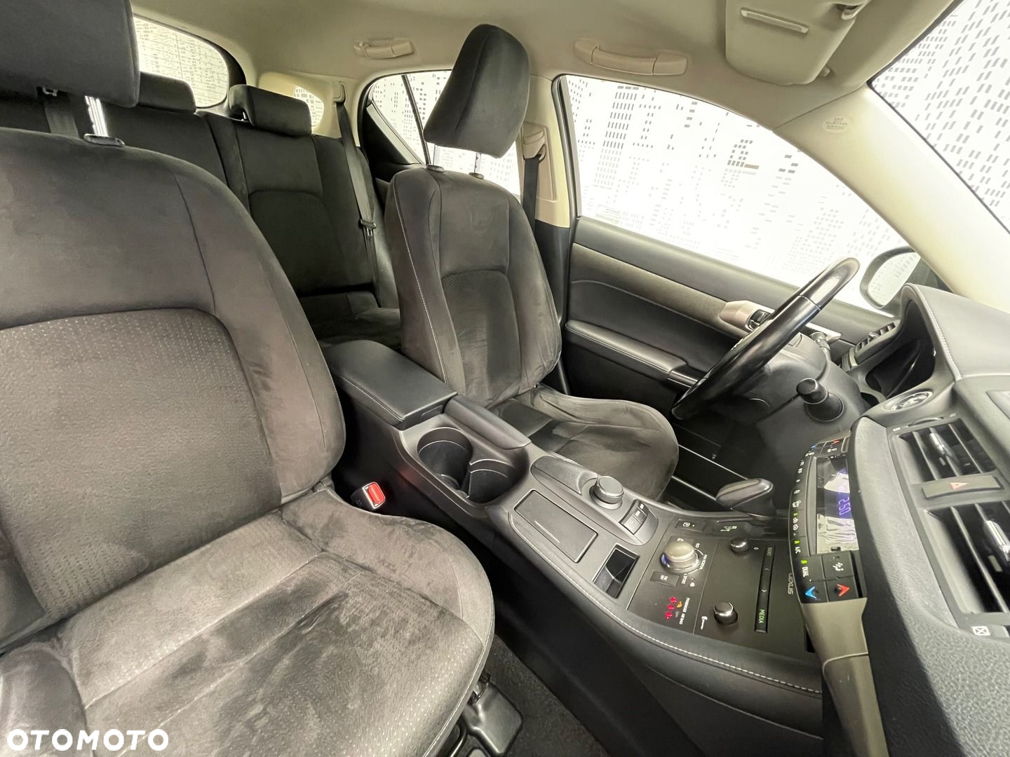 Lexus CT 200h Elite EU6 - 11