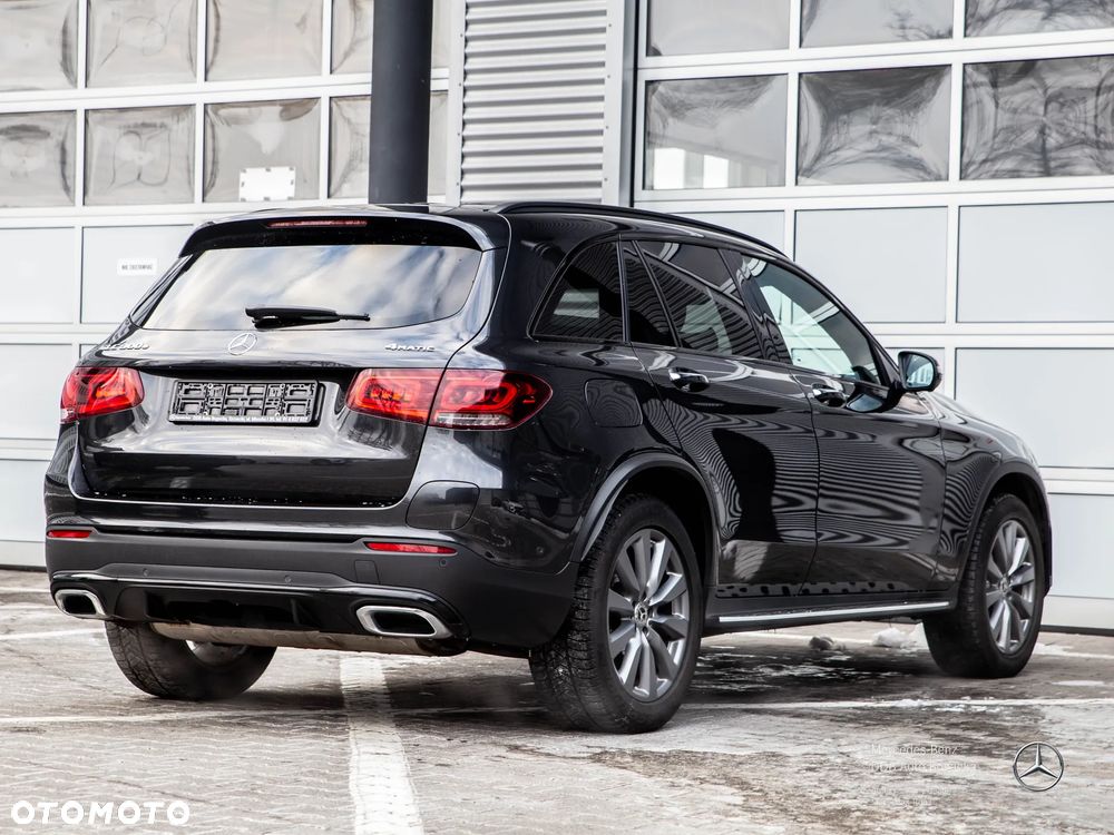 Mercedes-Benz GLC 300 e 4-Matic Business Edition - 5