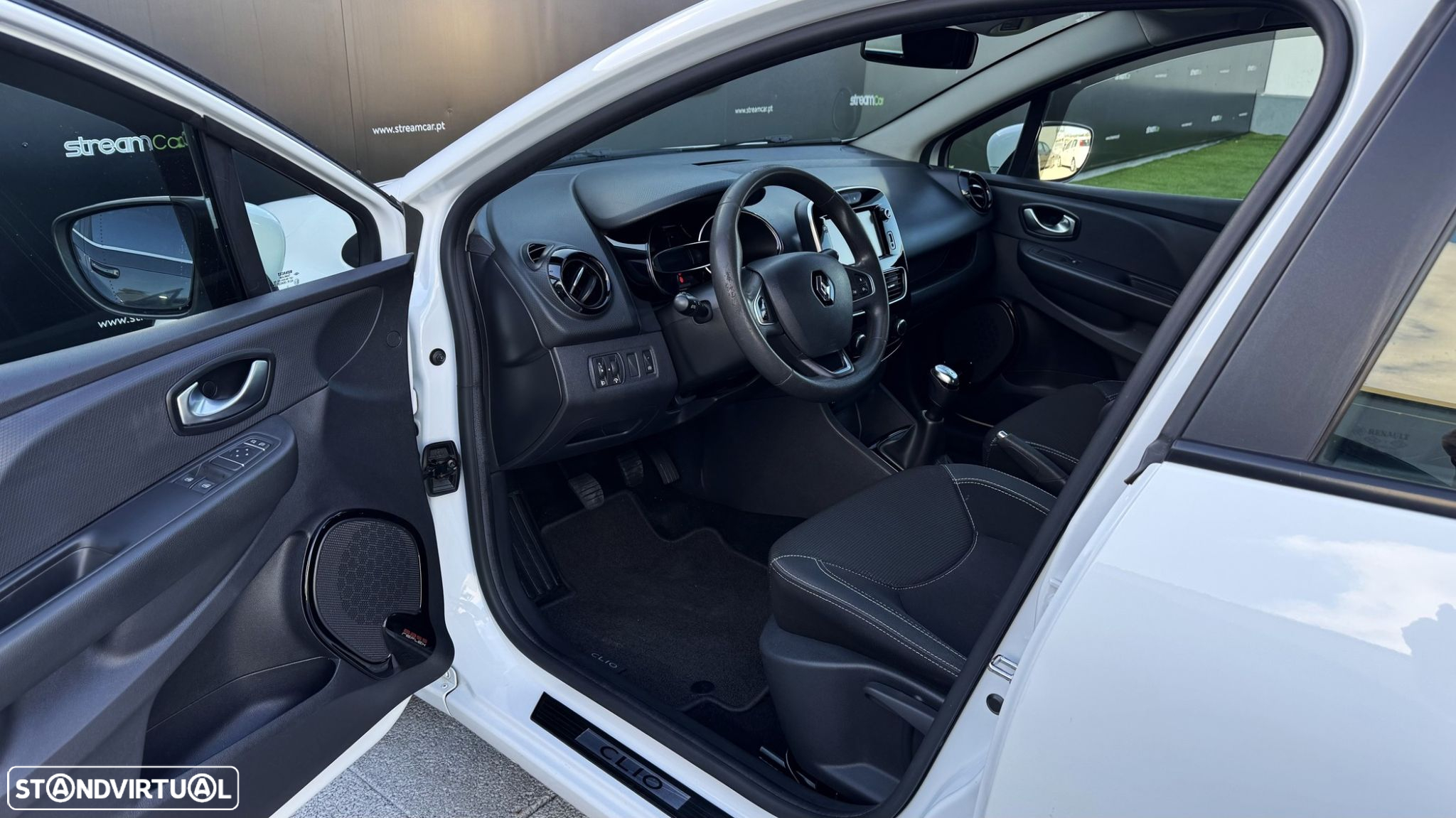 Renault Clio Sport Tourer 1.5 dCi Confort 82g - 9