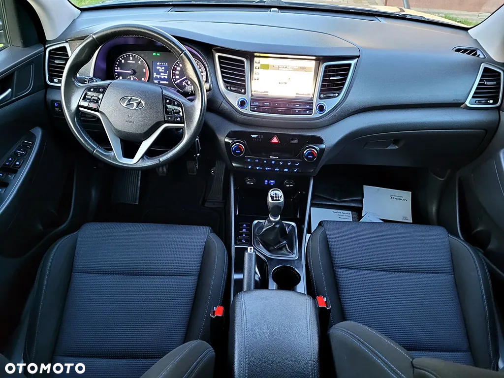 Hyundai Tucson blue 1.7 CRDi 2WD Style - 14