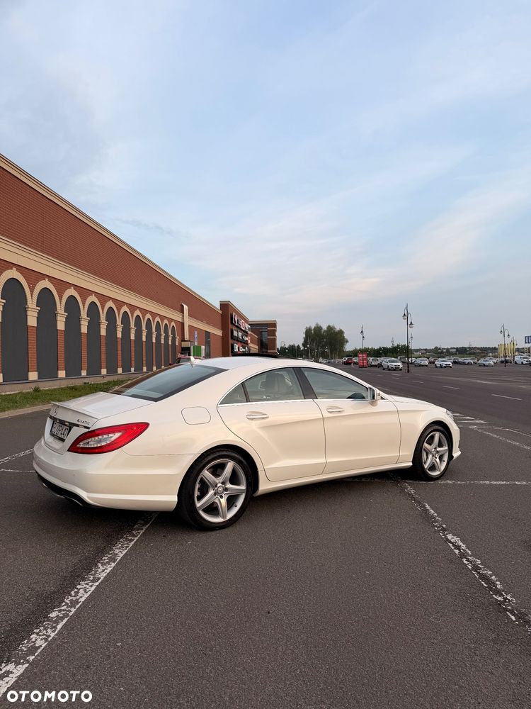 Mercedes-Benz CLS 500 4Matic BlueEFFICIENCY 7G-TRONIC Edition 1 - 8
