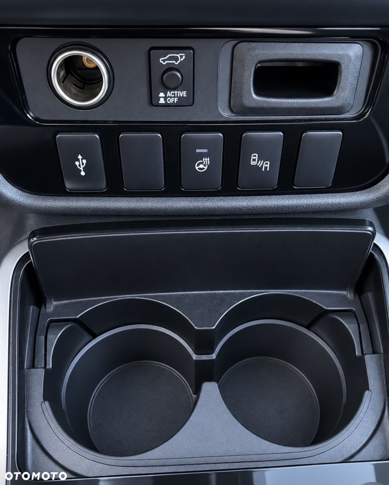Mitsubishi Outlander 2.0 Instyle Navi - 18