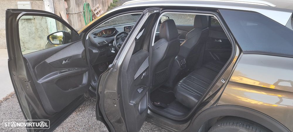 Peugeot 3008 1.6 BlueHDi GT Line Grip Control EAT6 - 8