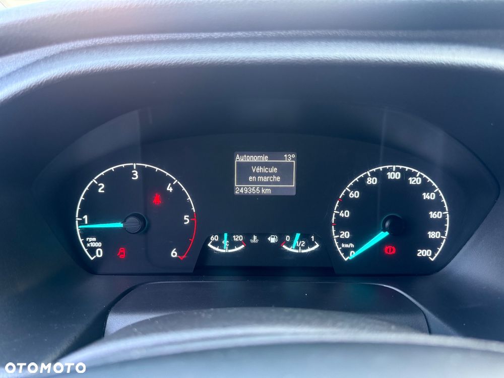 Ford Transit Custom - 23