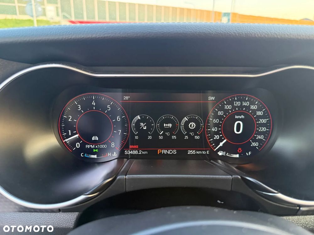 Ford Mustang - 33