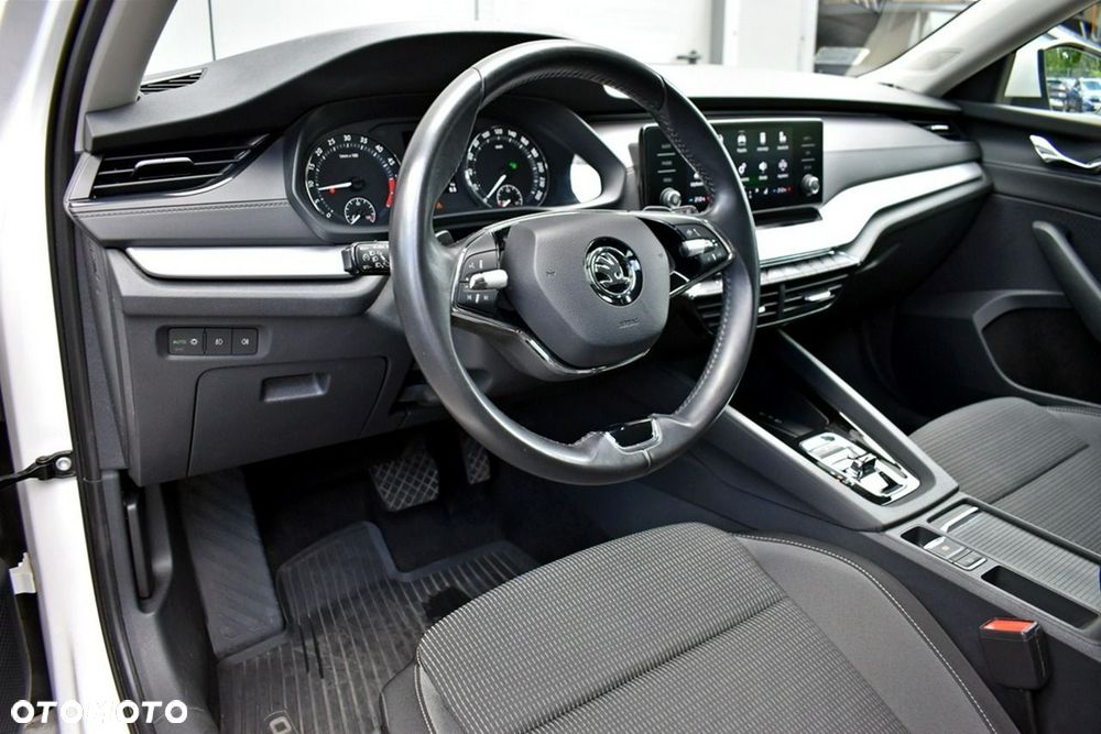 Skoda Octavia 2.0 TDI Ambition DSG - 12