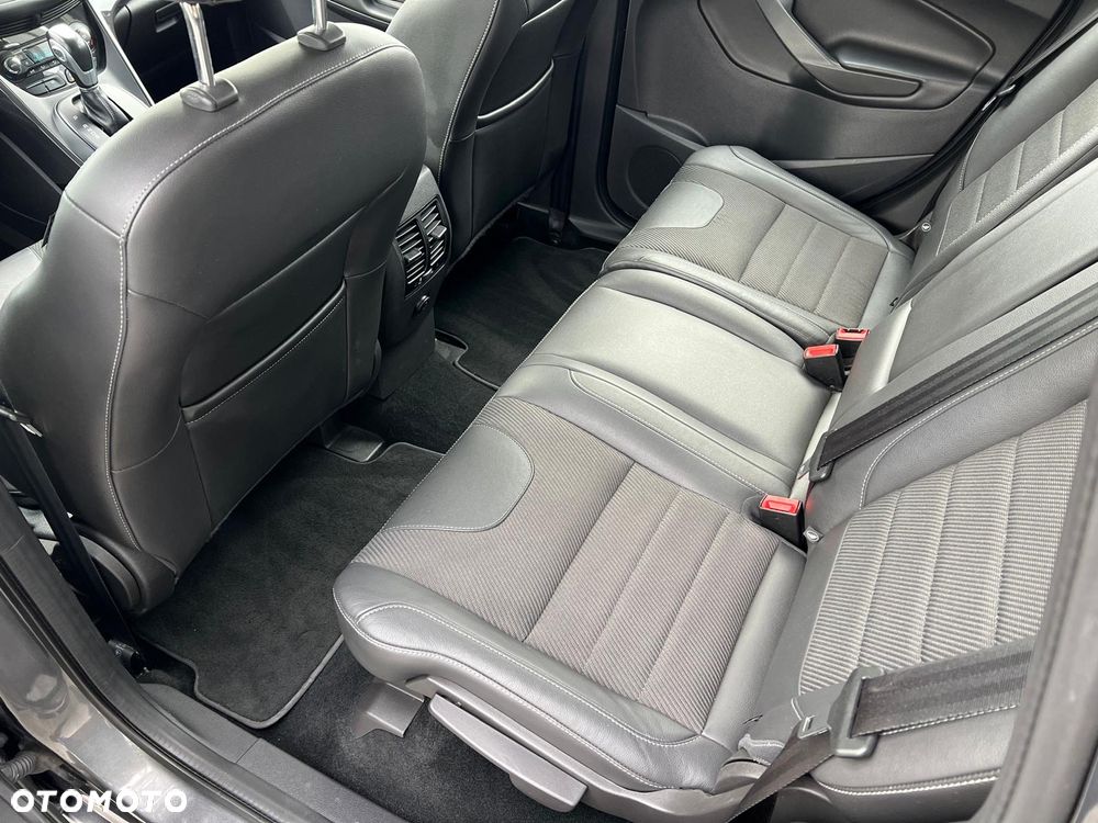 Ford Kuga 2.0 TDCi 4WD Titanium - 29