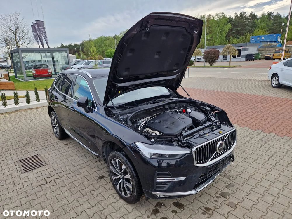 Volvo XC 60 B4 D AWD Plus Bright - 8