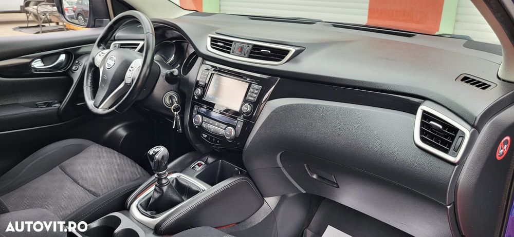 Nissan Qashqai 1.5 DCI TEKNA - 27