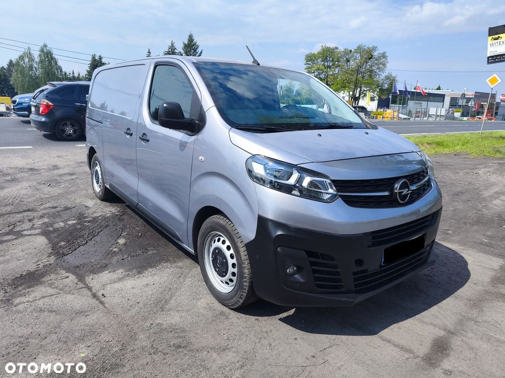 Opel Vivaro - 1