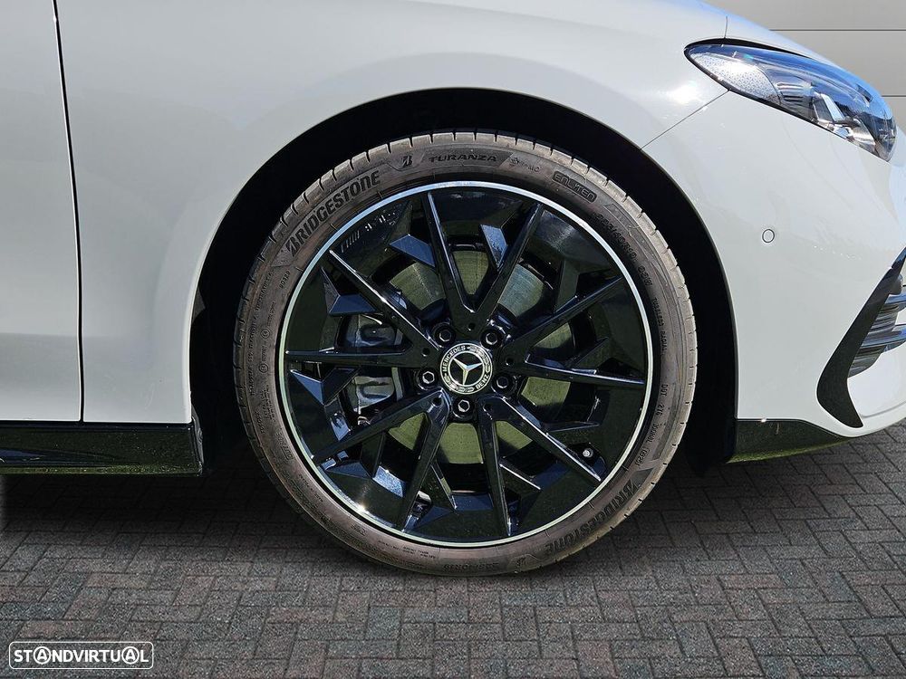 Mercedes-Benz CLA 250+ EQ - 10