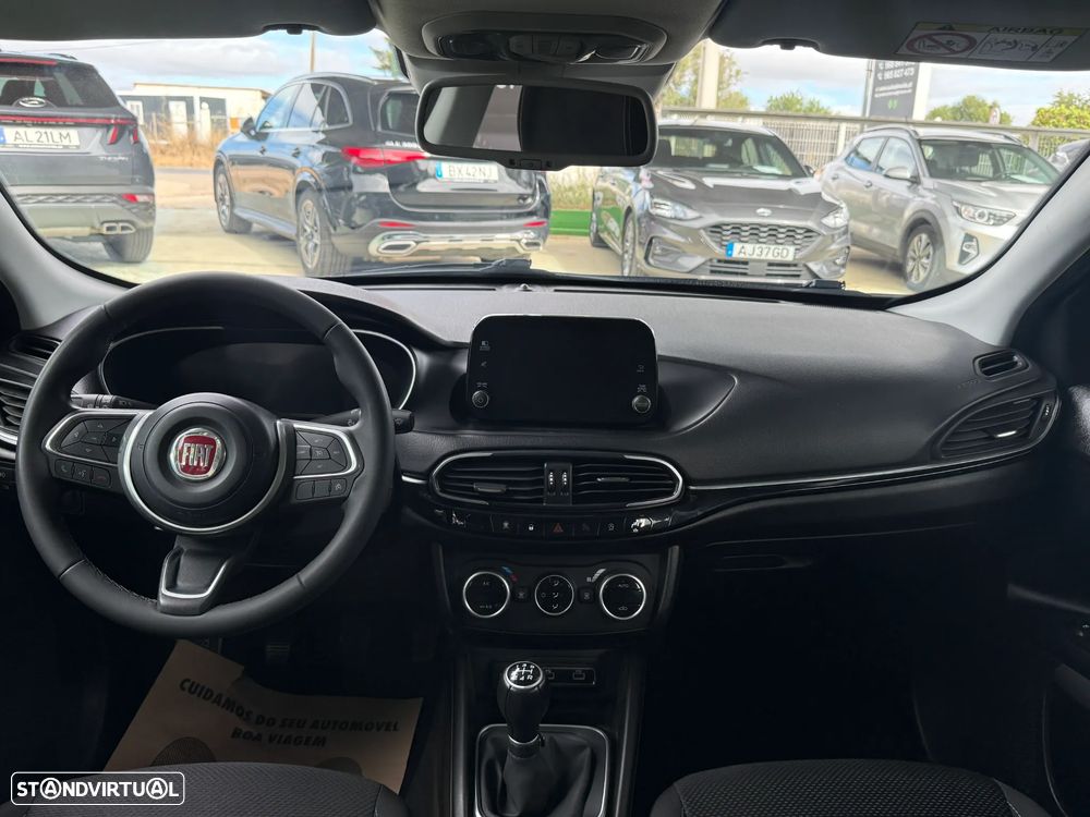 Fiat Tipo Station Wagon 1.3 M-Jet Lounge - 19