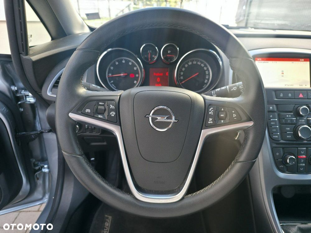 Opel Astra - 16