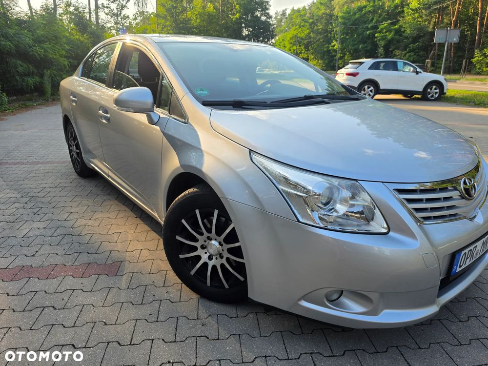 Toyota Avensis 1.8 Executive - 13