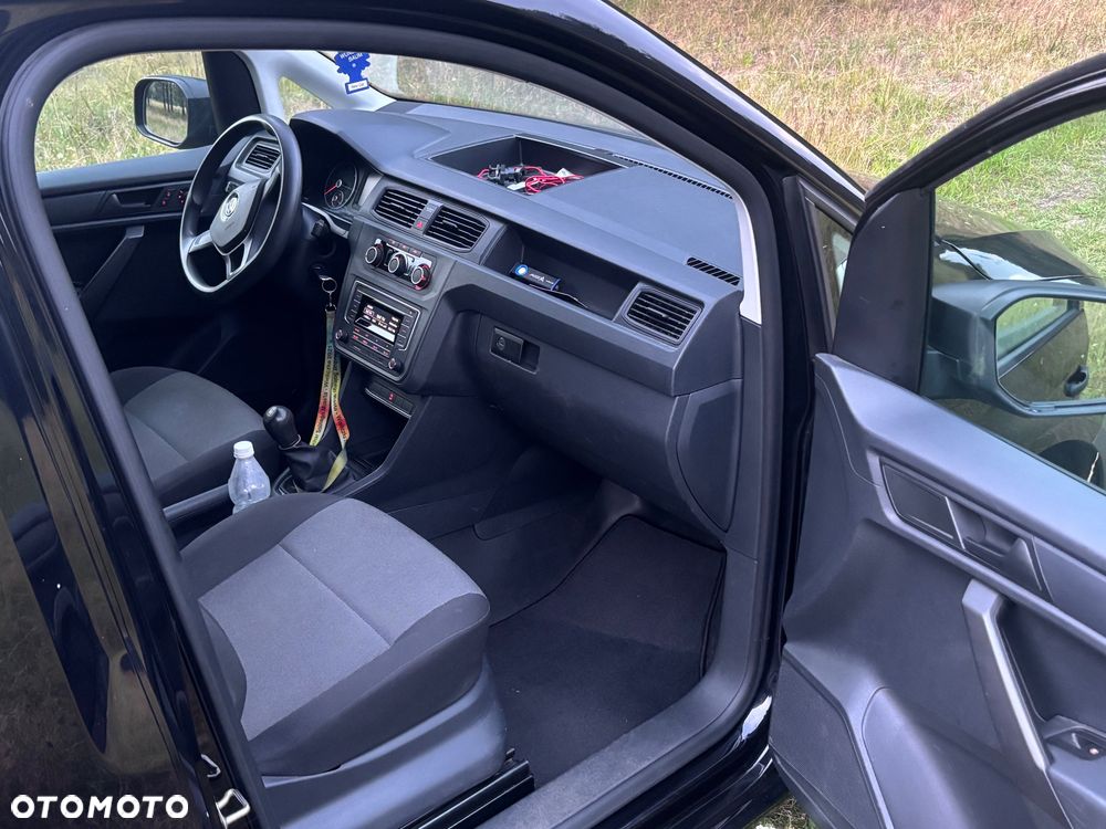 Volkswagen Caddy - 17