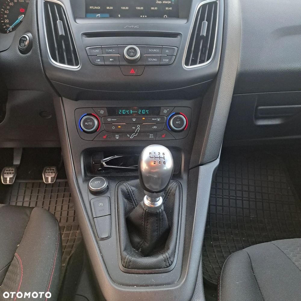 Ford Focus 1.5 EcoBoost ST-Line Black ASS - 26