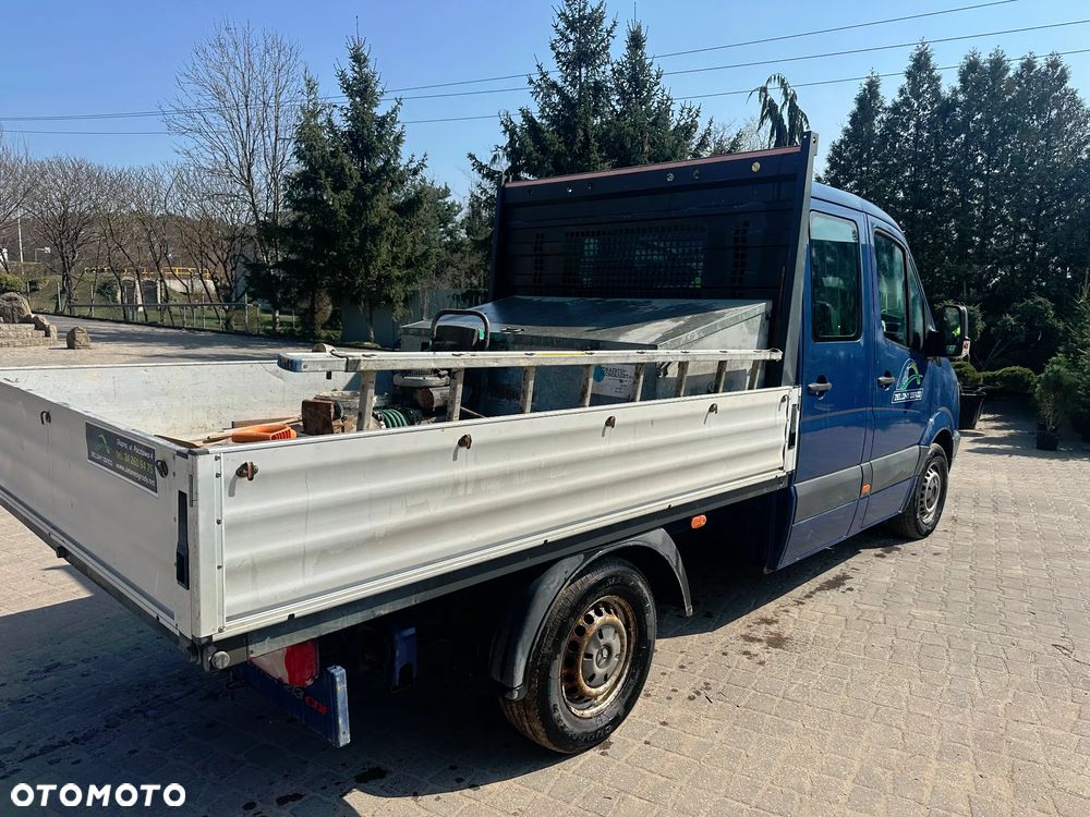 Mercedes-Benz Sprinter - 11