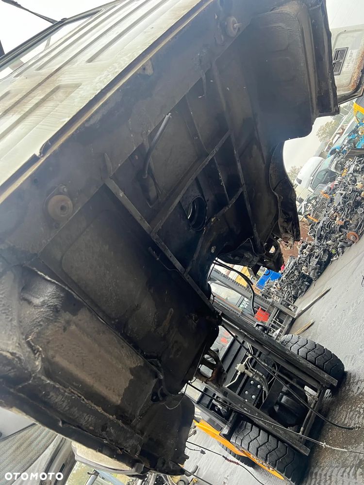 Kabina Iveco Daily II 2 !! TRANSPORT , BIAŁA , IMPORT !! - 5