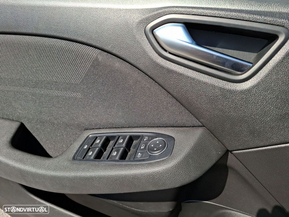 Renault Clio - 26